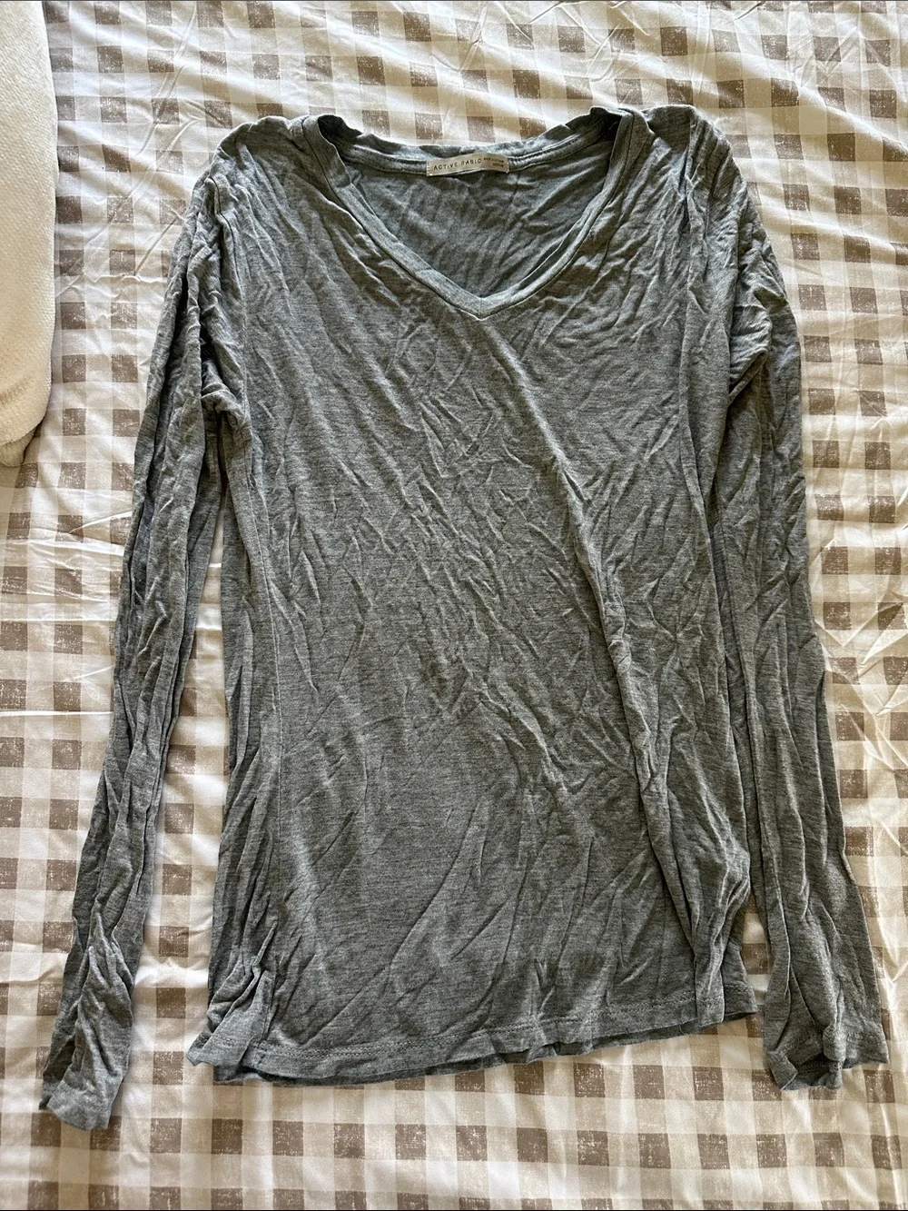 Active Basic Gray V-Neck Long Sleeve Top